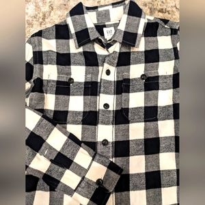 Gap Kids Black & White Checked Flannel Shirt - Size 6/7